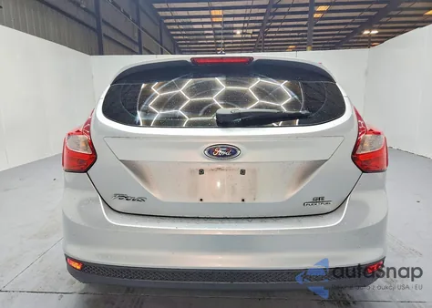 2013 Ford Focus Se from USA, damaged, VIN 1FADP3K27DL203586